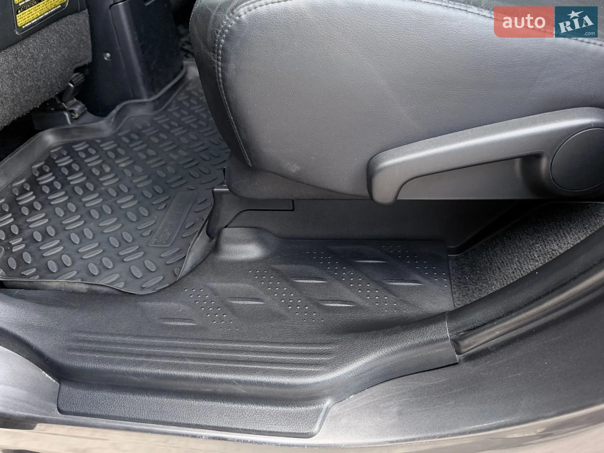Toyota Highlander 2011 VIN JTEES42AX02188765 фото оголошення 40 з 54