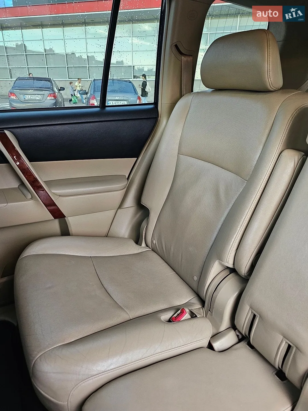 2011 Toyota Highlander - мініатюра 20