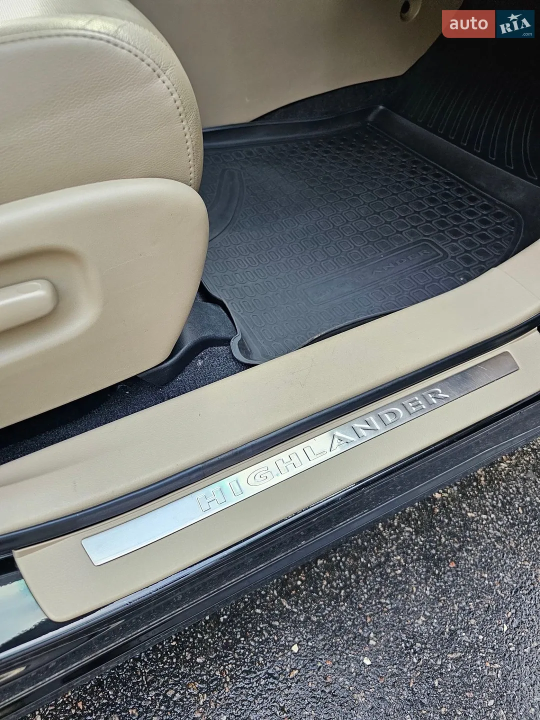2011 Toyota Highlander - мініатюра 30