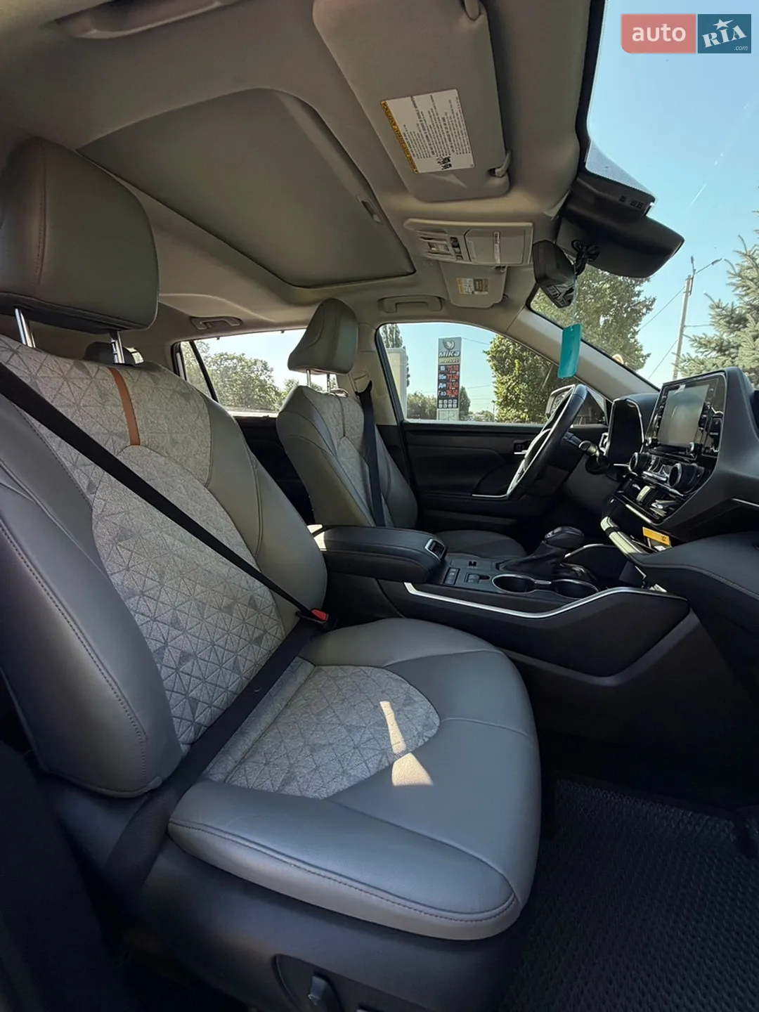 2022 Toyota Highlander - мініатюра 7