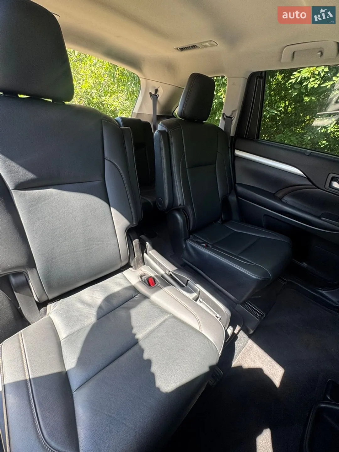 2019 Toyota Highlander - мініатюра 16