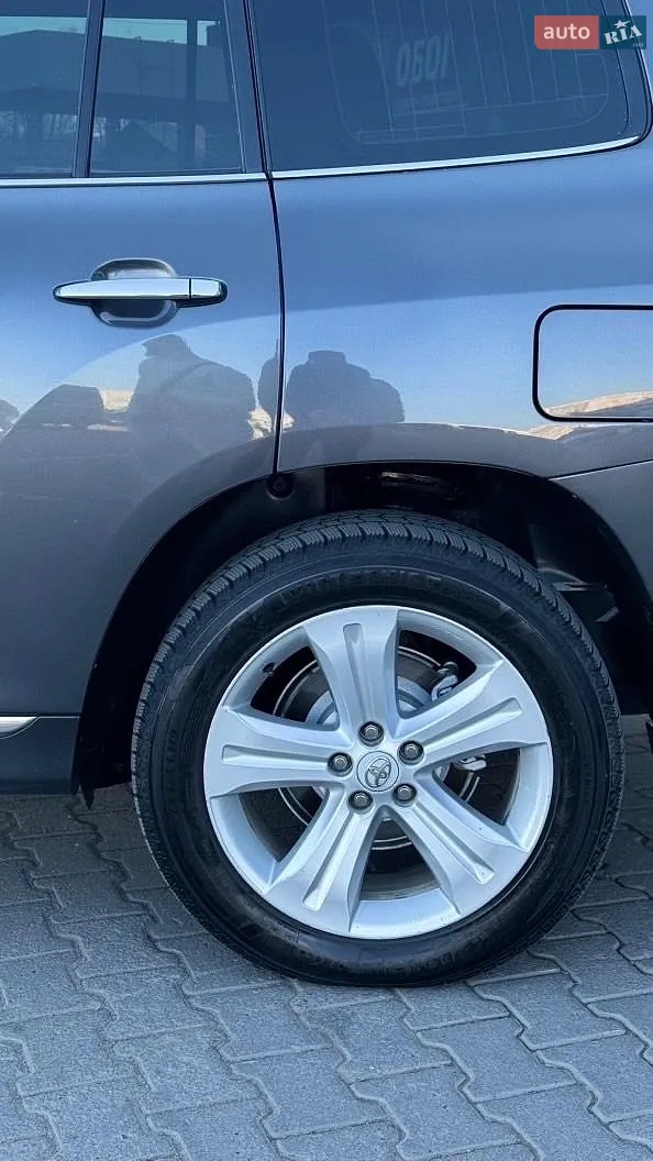2011 Toyota Highlander - мініатюра 4