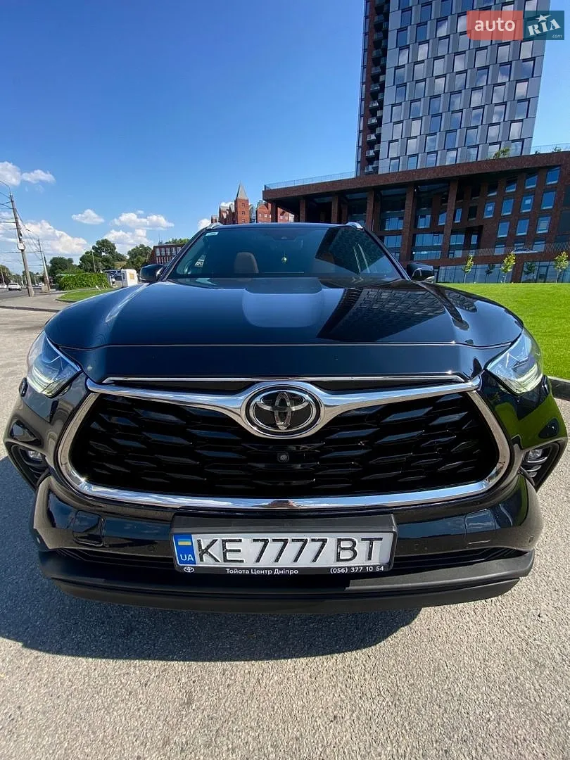 2020 Toyota Highlander - фото 1