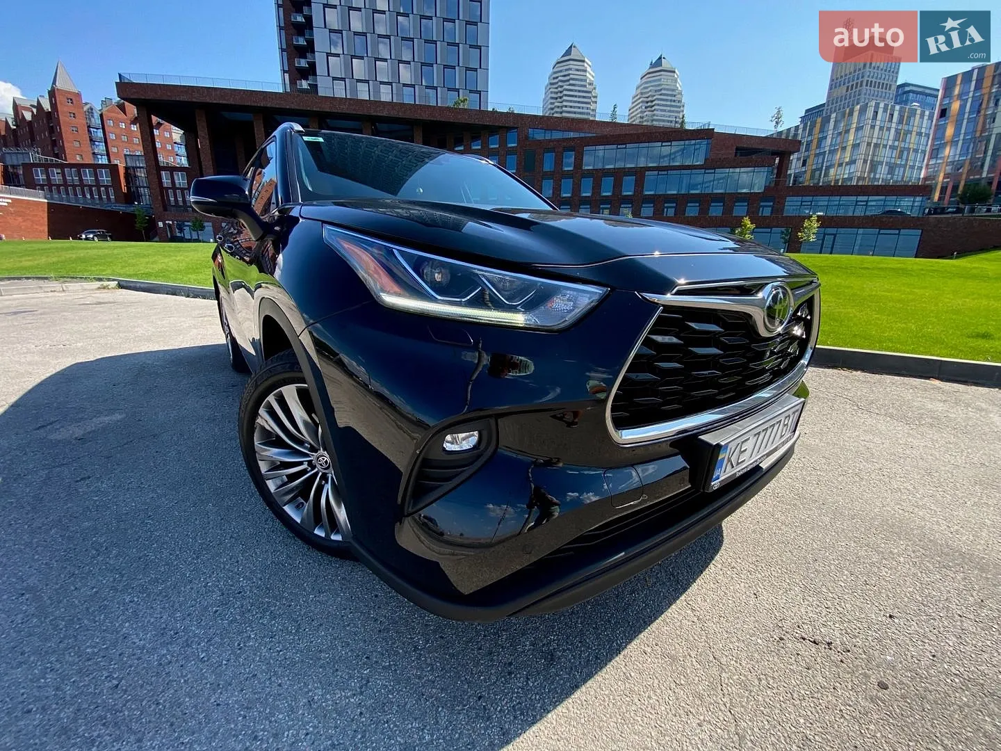 2020 Toyota Highlander - мініатюра 10