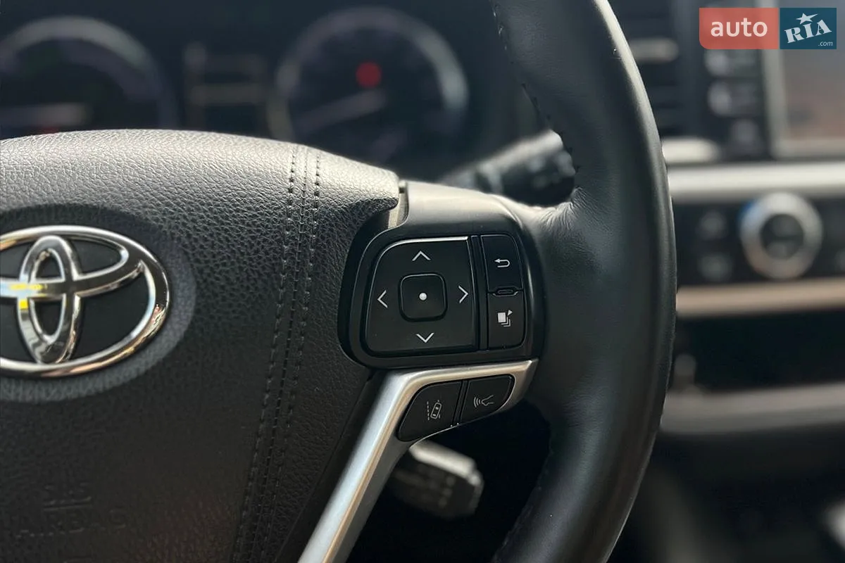 2018 Toyota Highlander - мініатюра 16