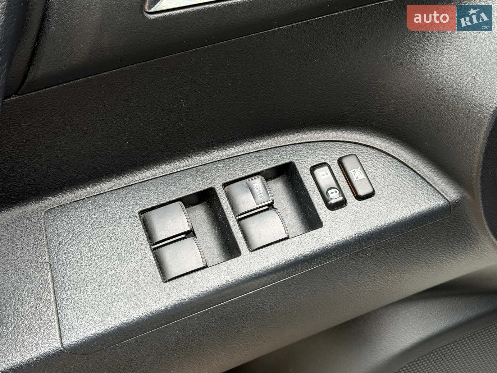 2011 Toyota Highlander - мініатюра 13