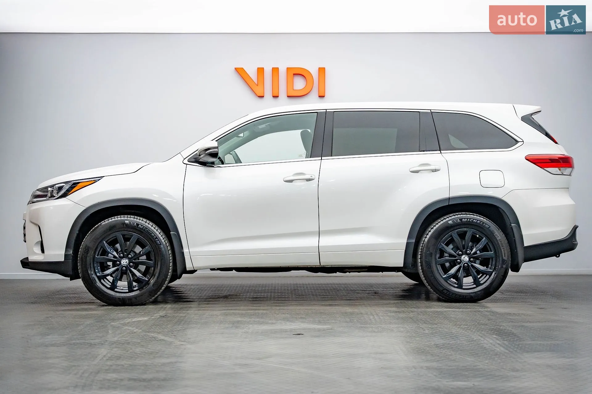2017 Toyota Highlander - мініатюра 3