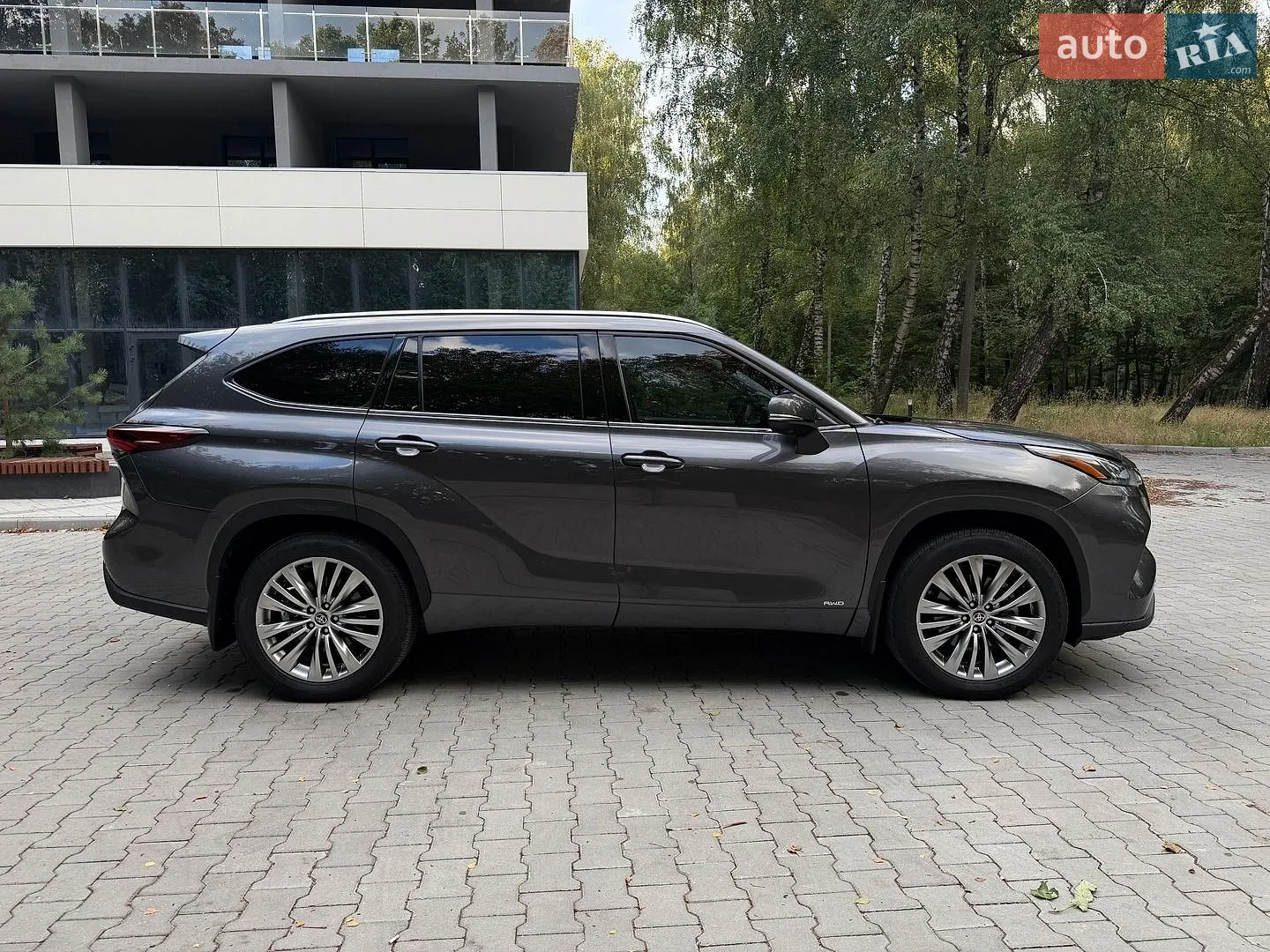 2024 Toyota Highlander - мініатюра 9