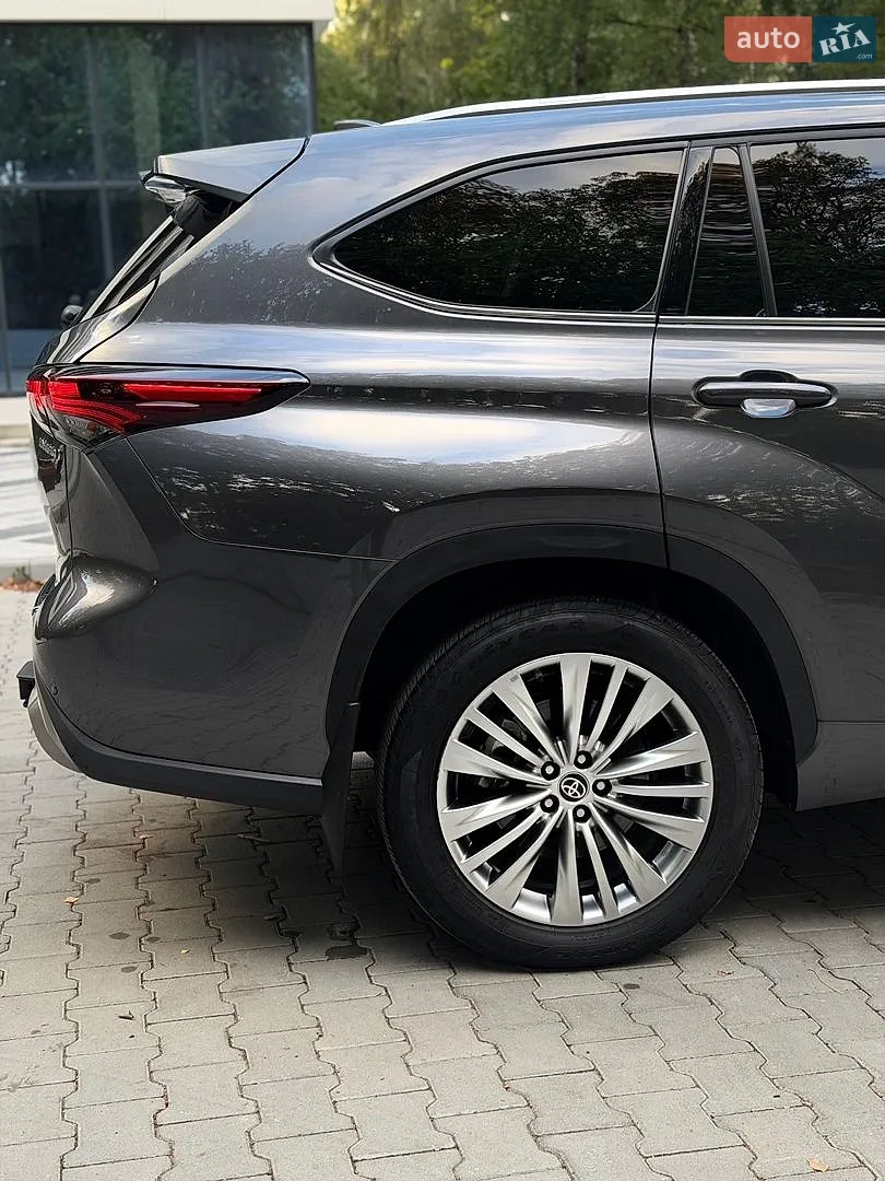 2024 Toyota Highlander - мініатюра 11