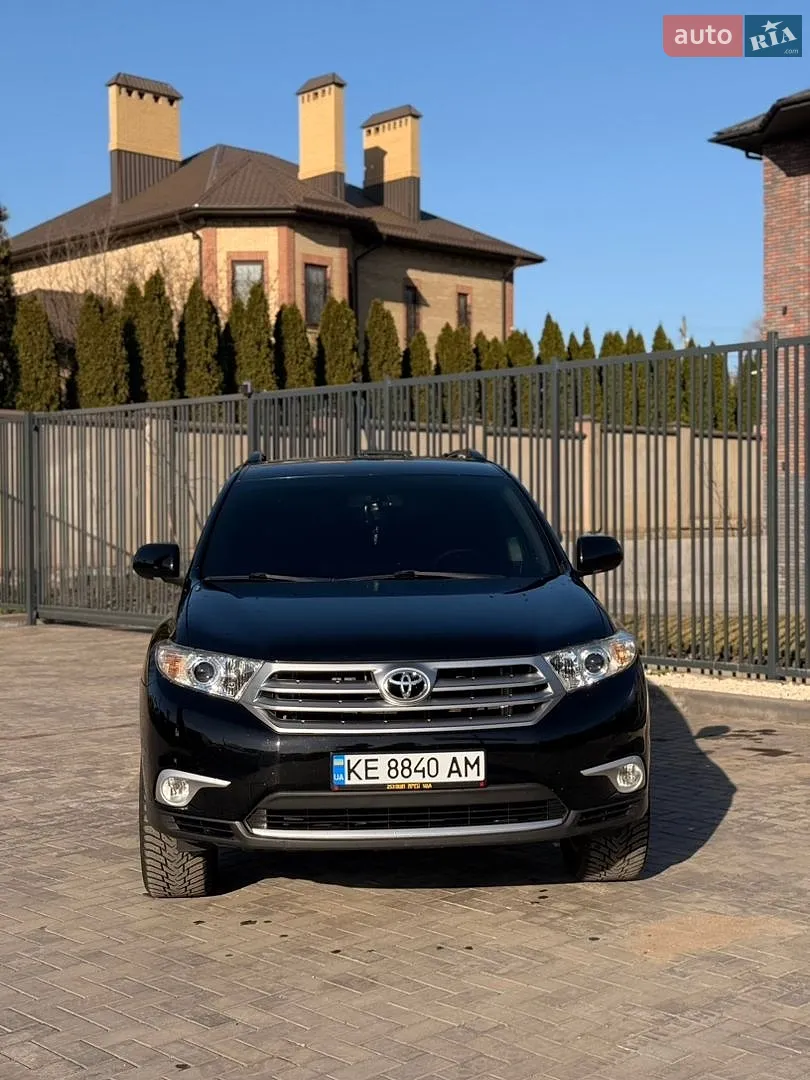 2010 Toyota Highlander - фото 1
