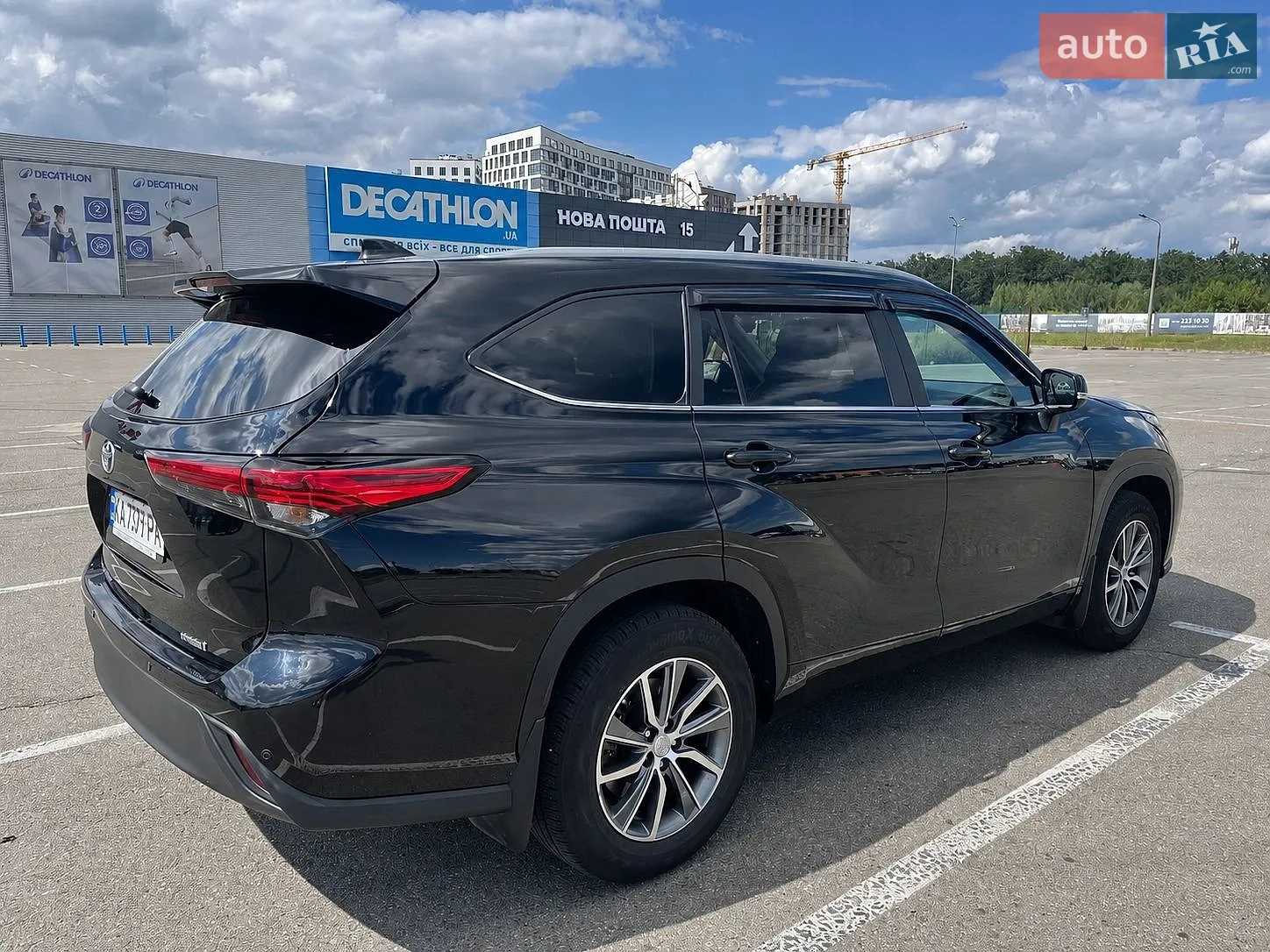 2022 Toyota Highlander - мініатюра 2