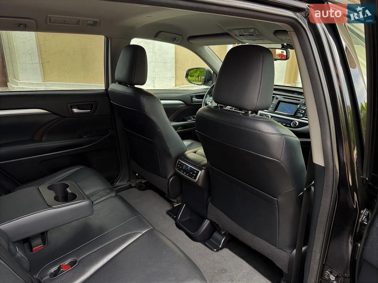 2015 Toyota Highlander - мініатюра 8