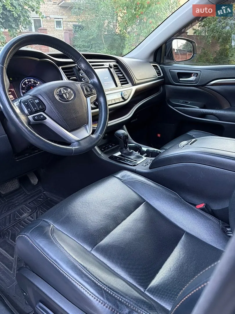2016 Toyota Highlander - мініатюра 8