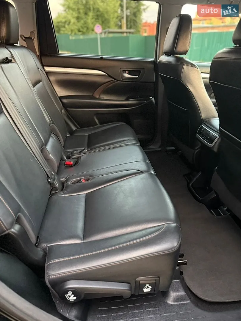 2017 Toyota Highlander - мініатюра 12