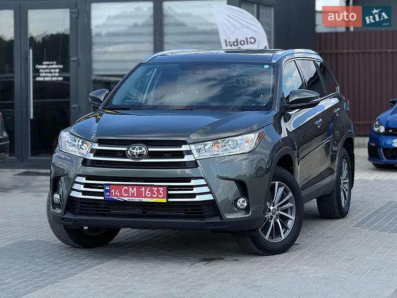 Toyota Highlander 2019