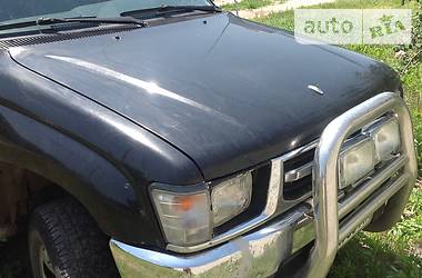 Пикап Toyota Hilux 2001 в 