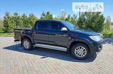 Пикап Toyota Hilux 2013 в Запорожье