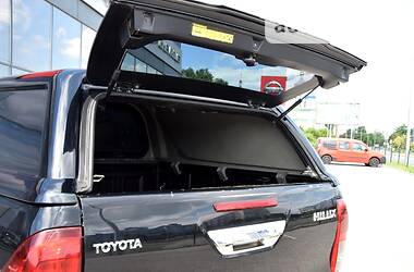 Пікап Toyota Hilux 2017 в 