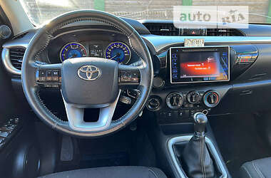 Пікап Toyota Hilux 2017 в Рахові