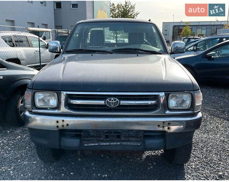 Пікап Toyota Hilux 1998 в Запоріжжі