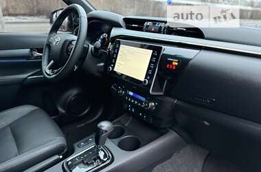 Пикап Toyota Hilux 2021 в 