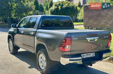 Пикап Toyota Hilux 2015 в 