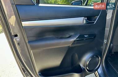 Пикап Toyota Hilux 2015 в 