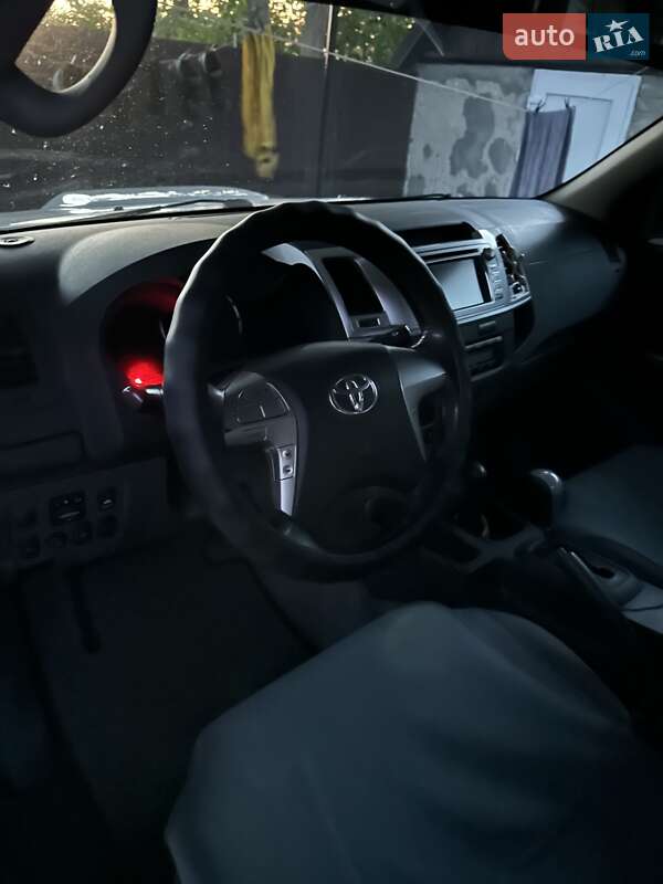 Пікап Toyota Hilux 2013 в Березнегуватому