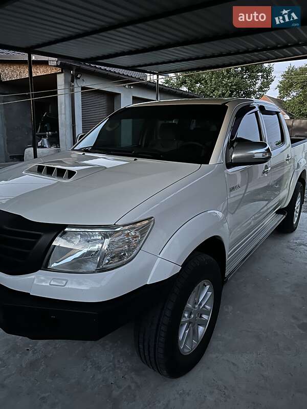 Пікап Toyota Hilux 2013 в Березнегуватому