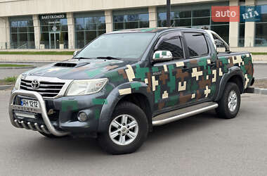 Пікап Toyota Hilux 2012 в Дніпрі