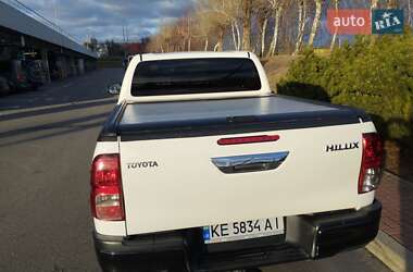 Пикап Toyota Hilux 2017 в Киеве