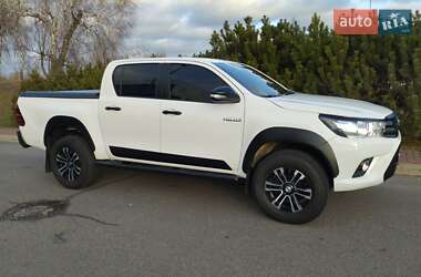 Пикап Toyota Hilux 2017 в Киеве