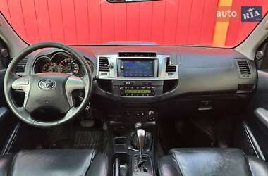 Пикап Toyota Hilux 2014 в Киеве