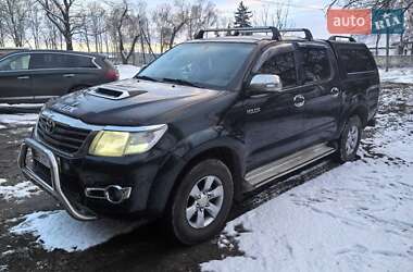 Пикап Toyota Hilux 2013 в Тернополе