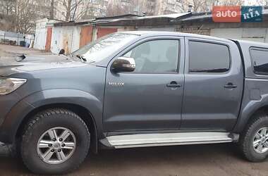 Пікап Toyota Hilux 2014 в Києві