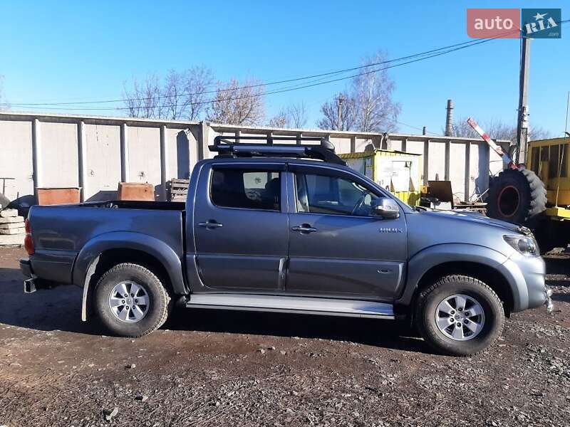 Пікап Toyota Hilux 2012 в Знам'янці