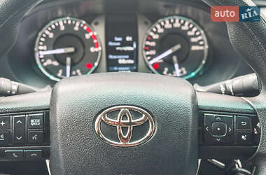Пикап Toyota Hilux 2022 в 
