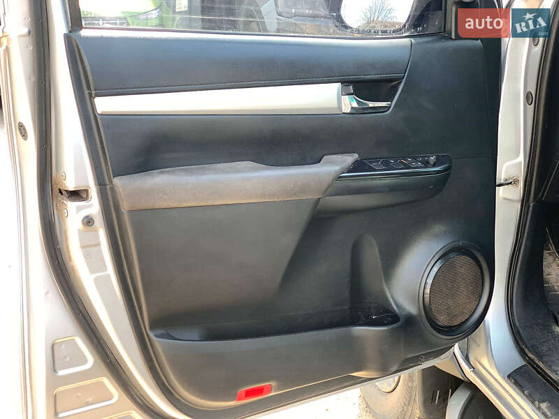 Пикап Toyota Hilux 2020 в Виннице