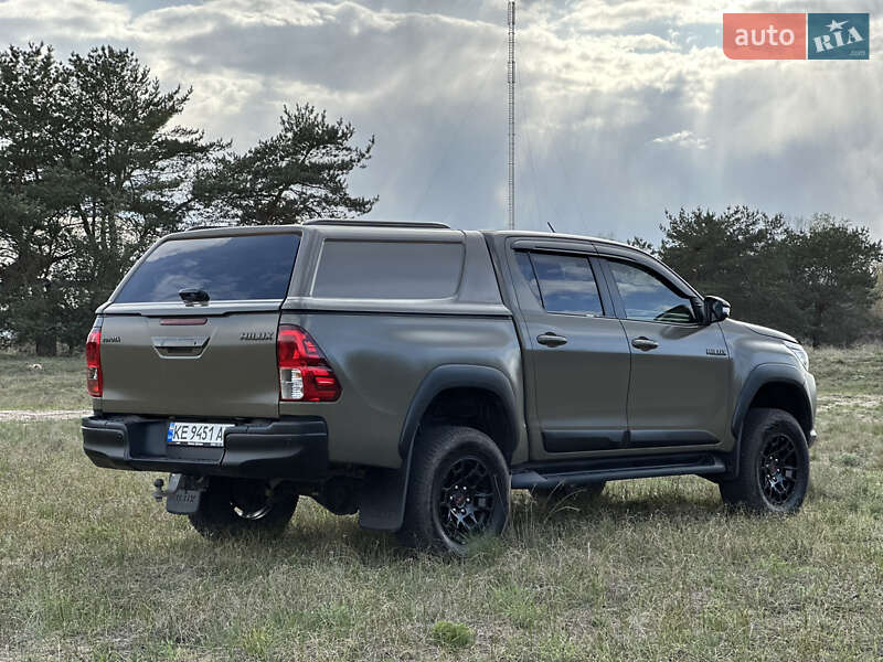 Пікап Toyota Hilux 2016 в Дніпрі