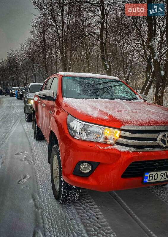 Пикап Toyota Hilux 2017 в Киеве