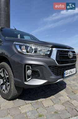 Пикап Toyota Hilux 2019 в 