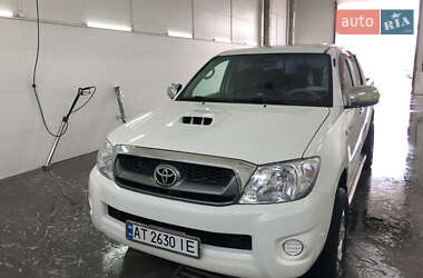 Пікап Toyota Hilux 2011 в 