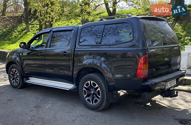 Пикап Toyota Hilux 2011 в 
