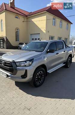 Пикап Toyota Hilux 2021 в 