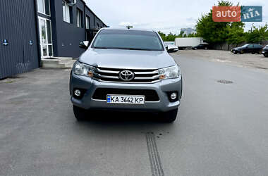 Пікап Toyota Hilux 2017 в 