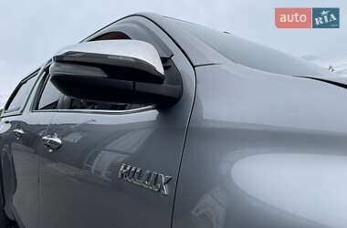 Пікап Toyota Hilux 2017 в 