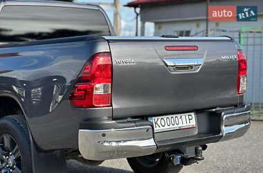Пикап Toyota Hilux 2021 в 