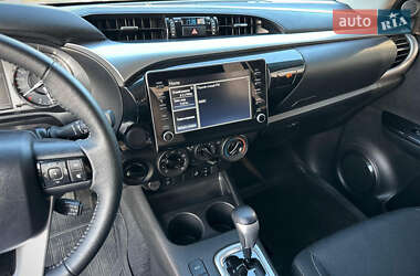 Пикап Toyota Hilux 2021 в 