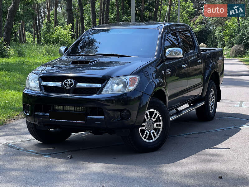 Пикап Toyota Hilux 2007 в Житомире
