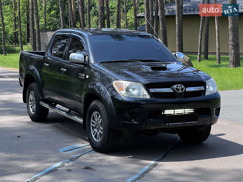 Пикап Toyota Hilux 2007 в Житомире